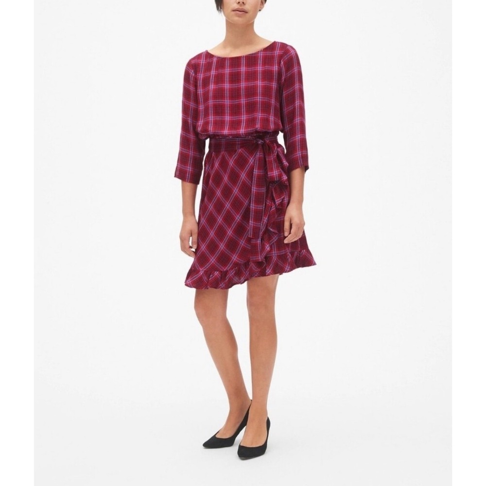GAP Plaid Wrap Dress M Red Blue Ruffle Hem Tie Waist 3/4 Sleeve Holiday Modest